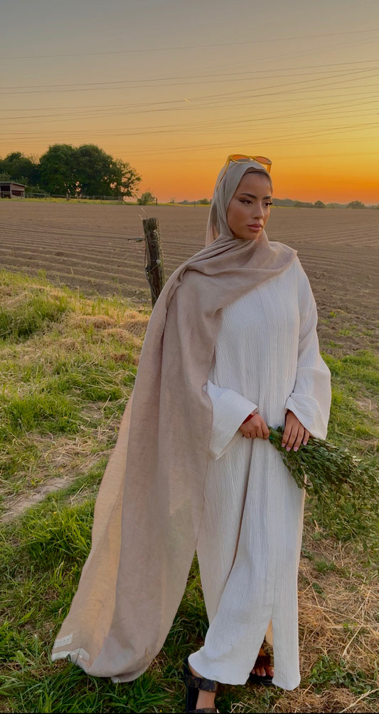 Robe Myra
